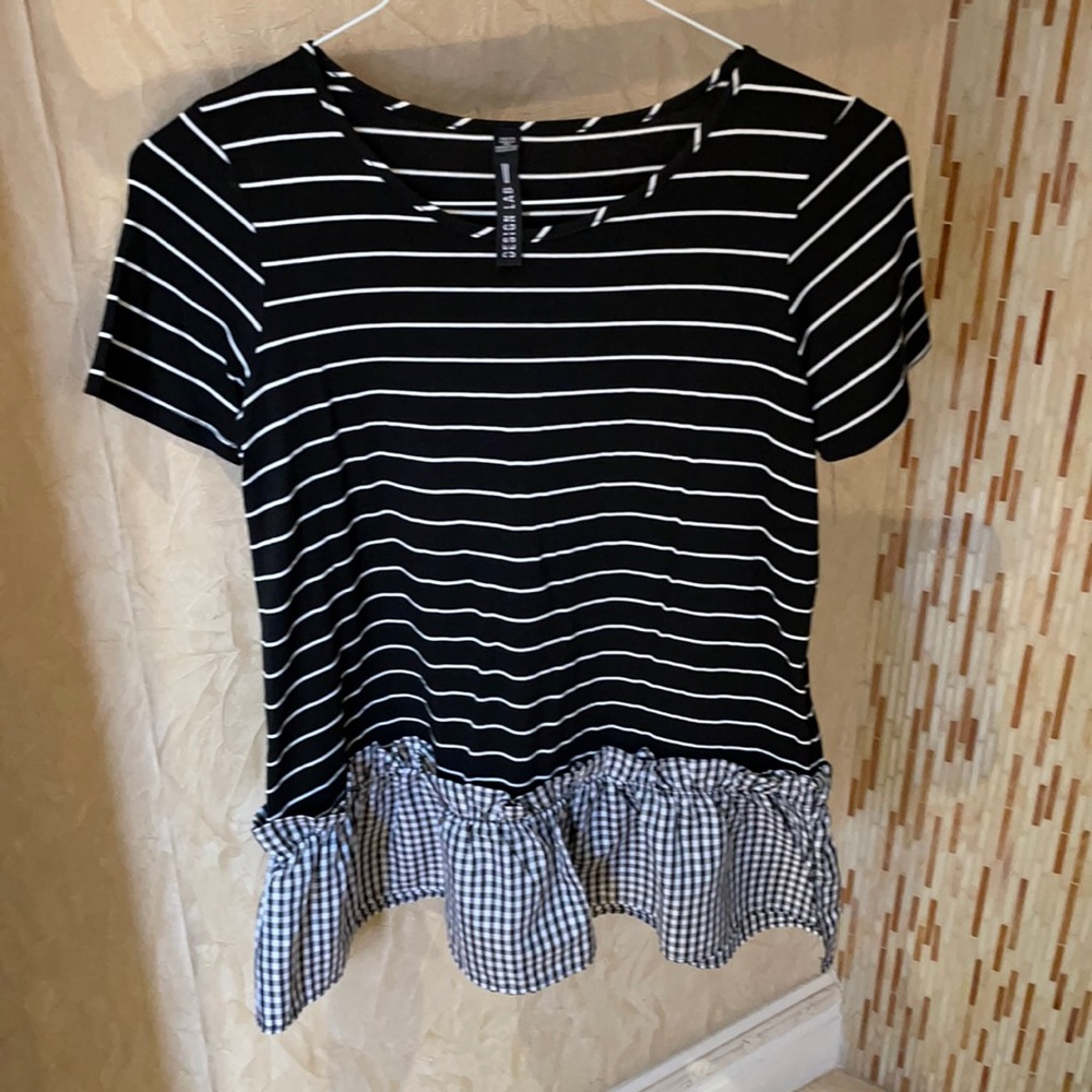 Design lab t shirt from lord and Taylor